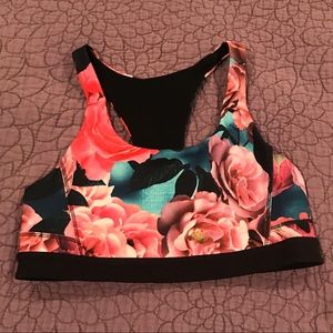 Lululemon bra